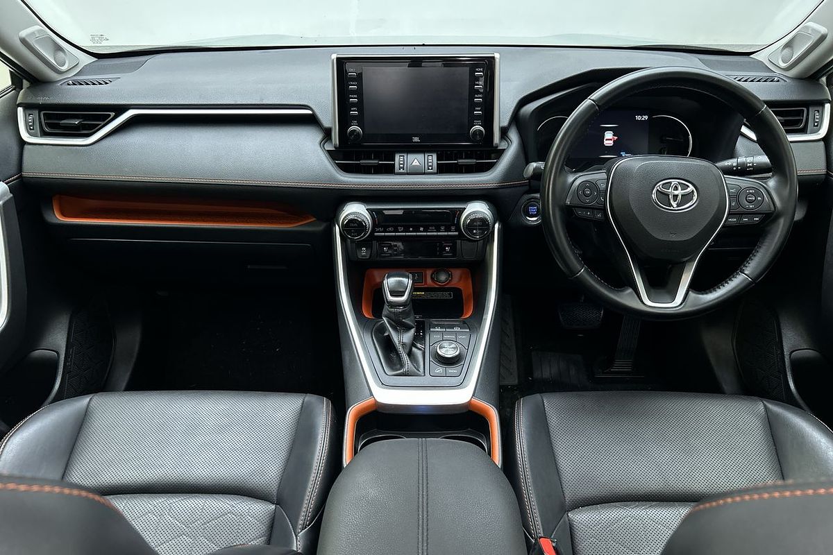 2020 Toyota RAV4 Edge AXAA54R