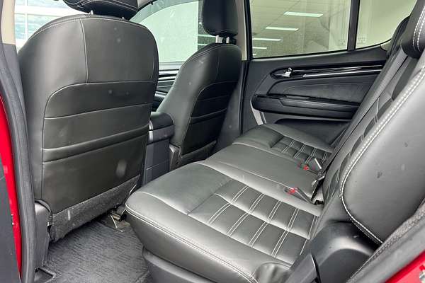 2021 Isuzu MU-X LS-T