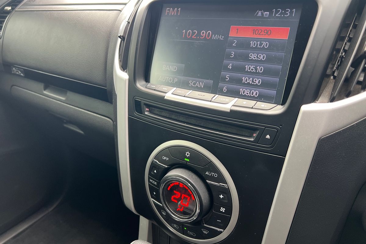 2021 Isuzu MU-X LS-T