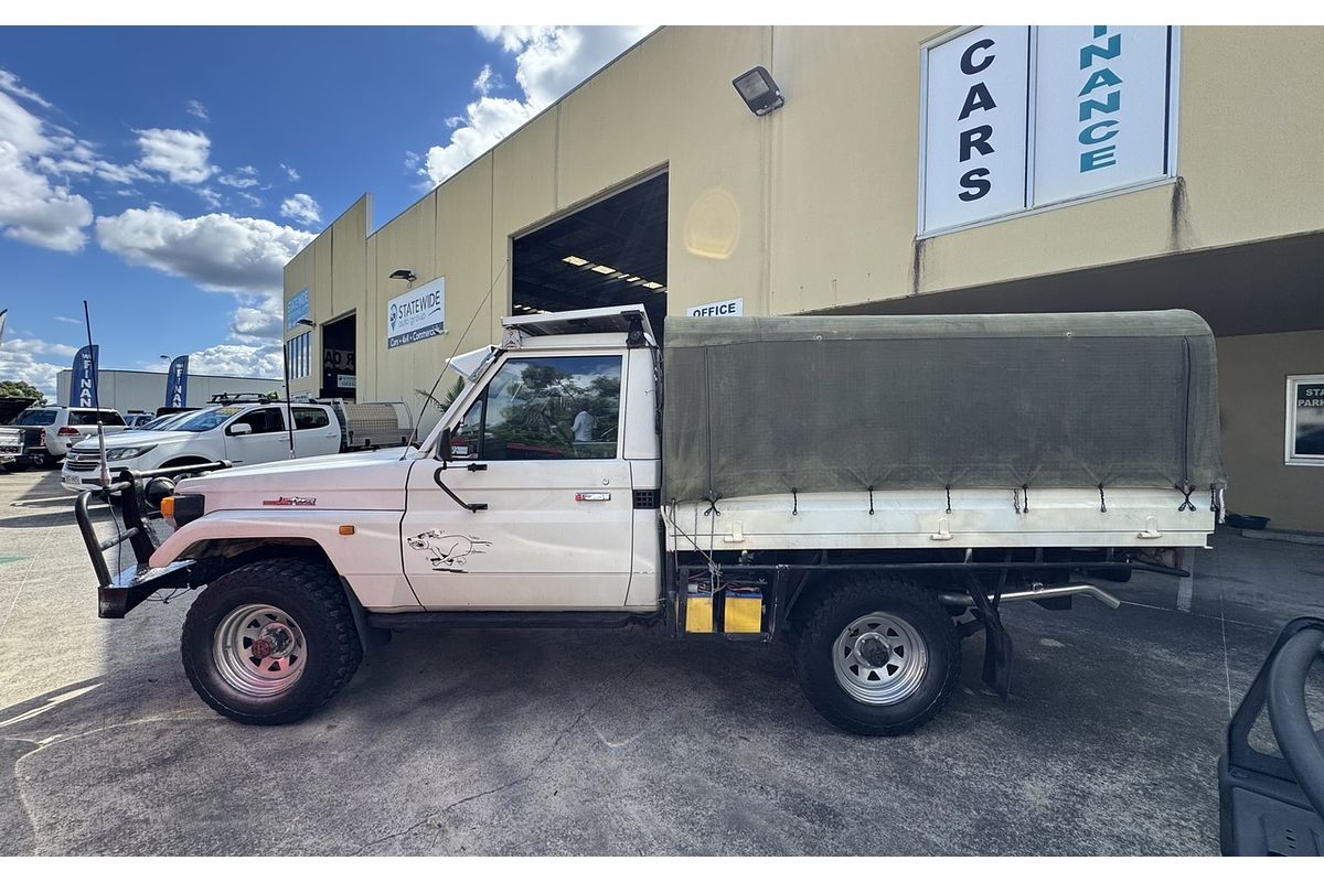 1995 Toyota Landcruiser (4x4) HZJ75RP 4X4