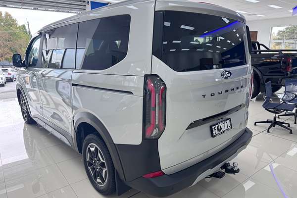 2024 Ford Tourneo Active AV SWB