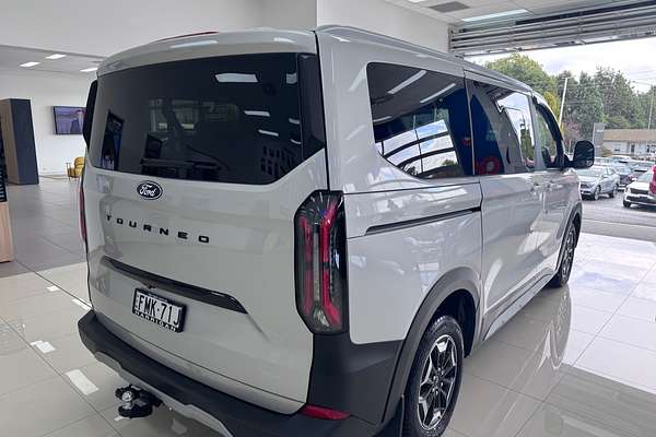 2024 Ford Tourneo Active AV SWB