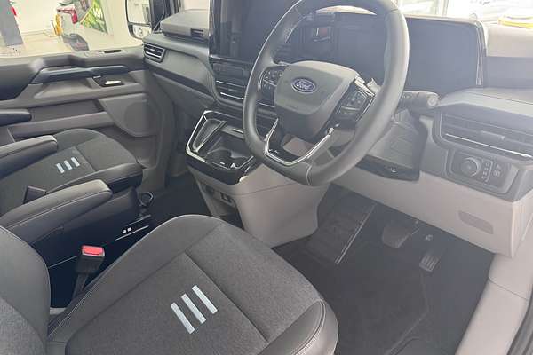 2024 Ford Tourneo Active AV SWB