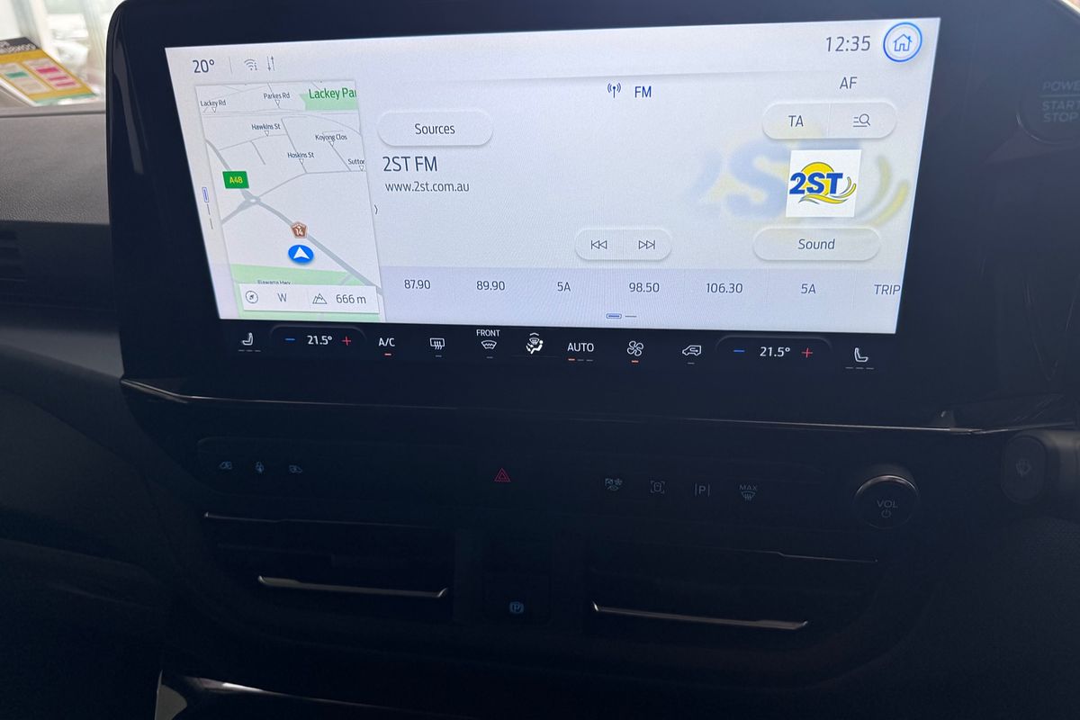 2024 Ford Tourneo Active AV SWB