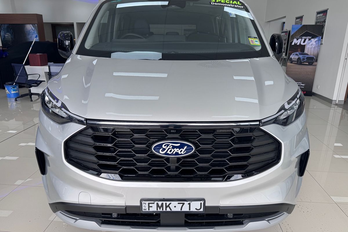 2024 Ford Tourneo Active AV SWB