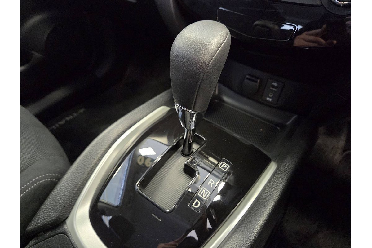 2015 Nissan X-TRAIL ST T32