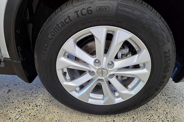 2015 Nissan X-TRAIL ST T32