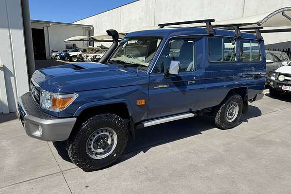 2022 Toyota Landcruiser GXL VDJ78R