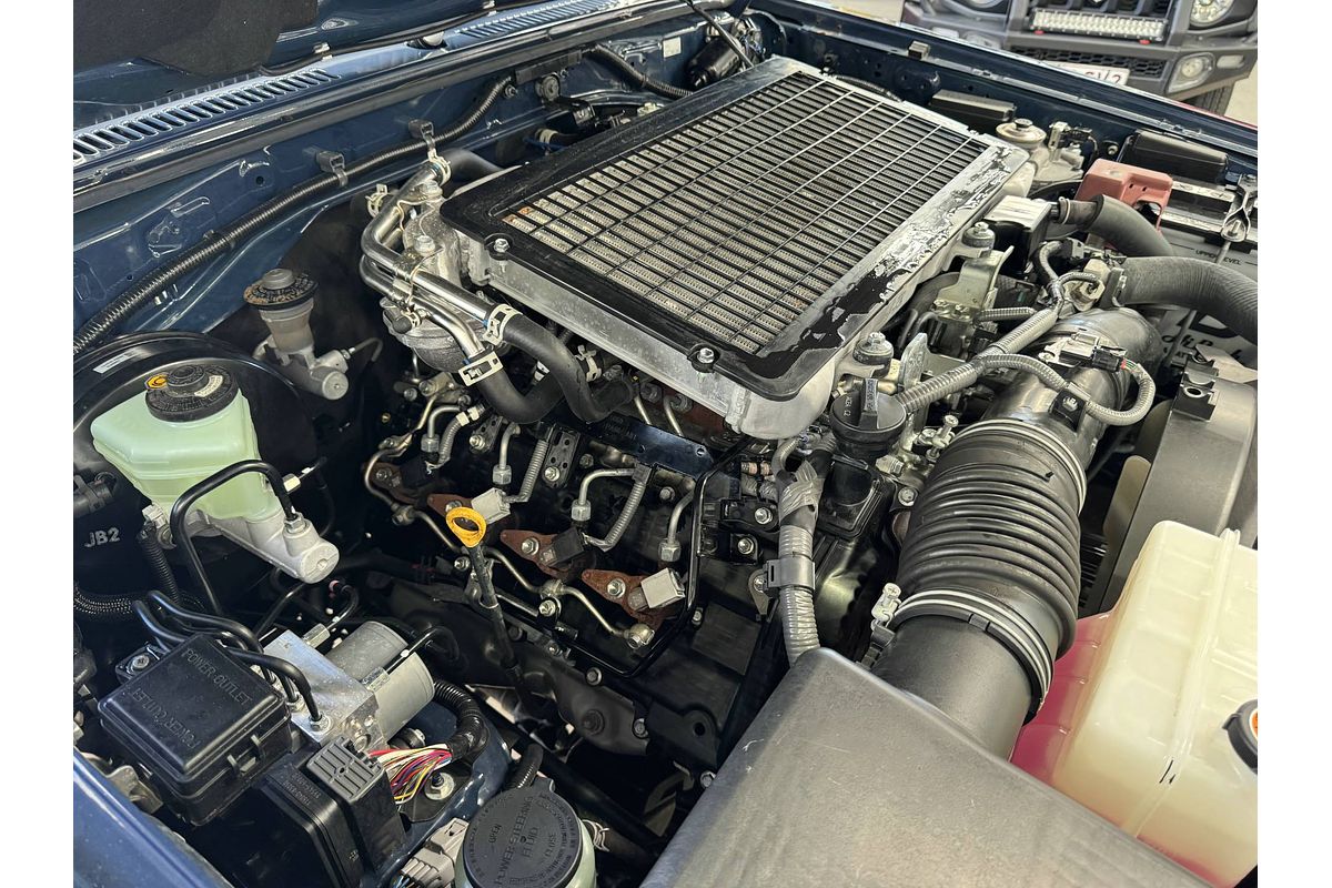 2022 Toyota Landcruiser GXL VDJ78R