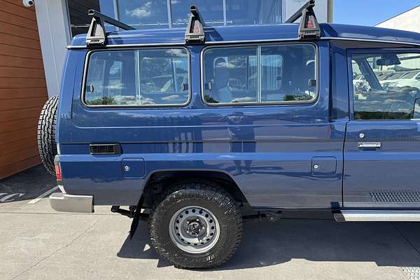 2022 Toyota Landcruiser GXL VDJ78R
