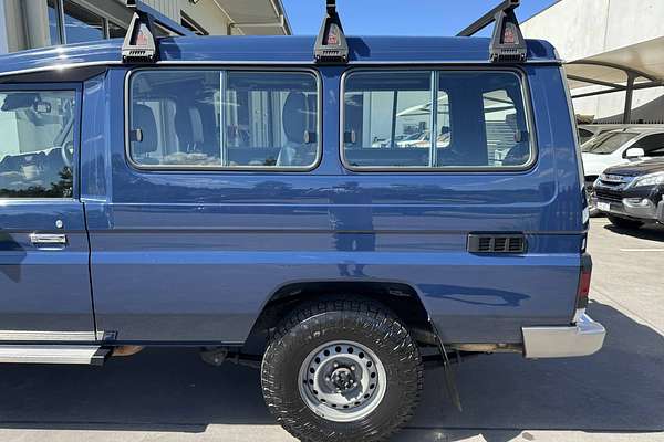 2022 Toyota Landcruiser GXL VDJ78R