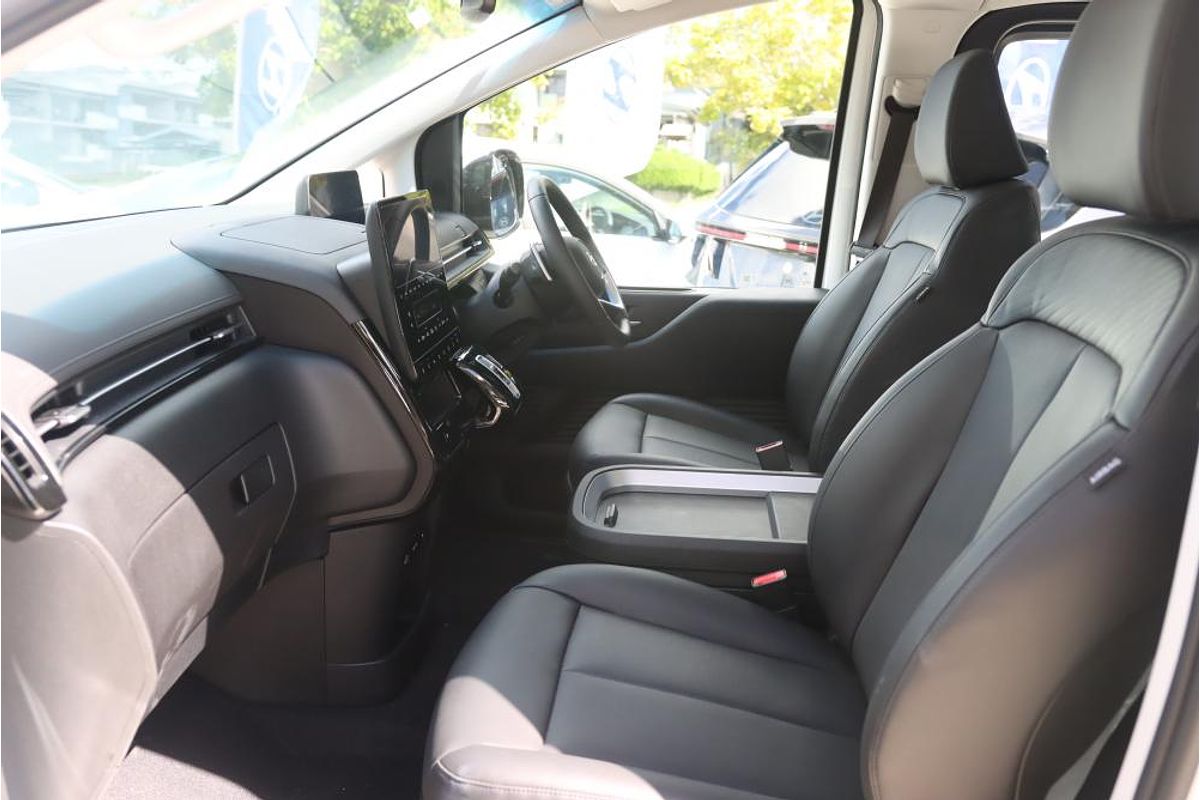2024 Hyundai STARIA Highlander US4.V3