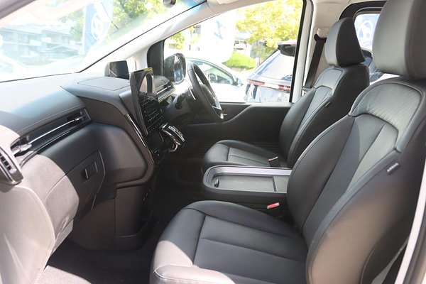 2024 Hyundai STARIA Highlander US4.V3