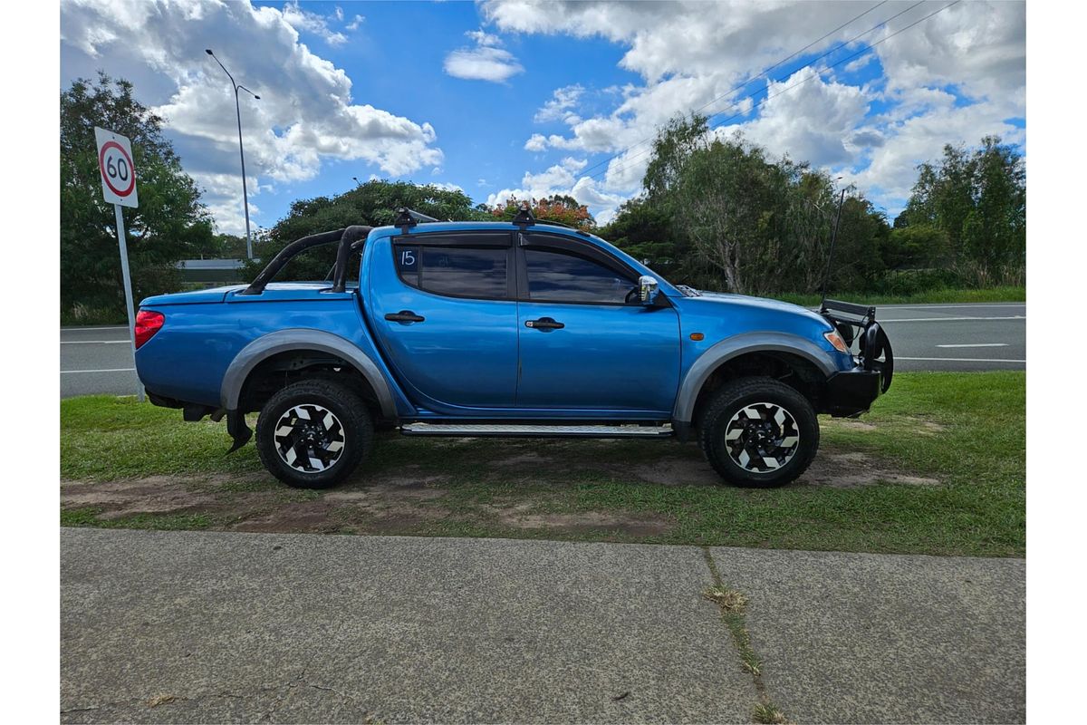 2006 Mitsubishi Triton GLX-R ML 4X4
