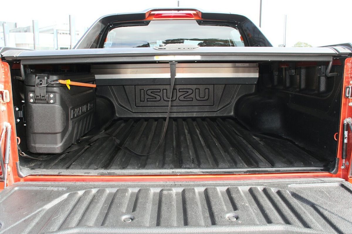 2022 Isuzu D-MAX X-TERRAIN 4X4