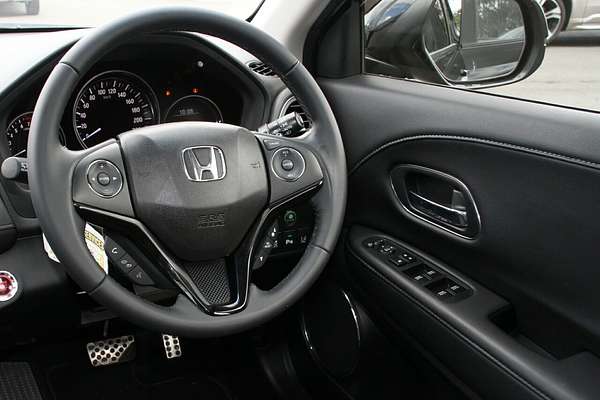 2021 Honda HR-V VTi-LX