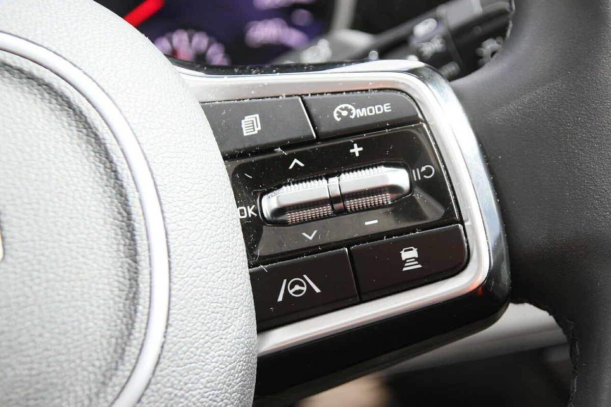 2023 Kia Carnival Special Edition KA4