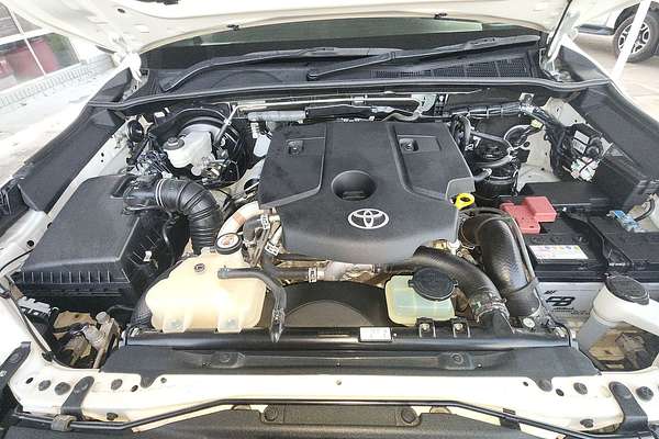 2020 Toyota Hilux Rogue GUN126R 4X4