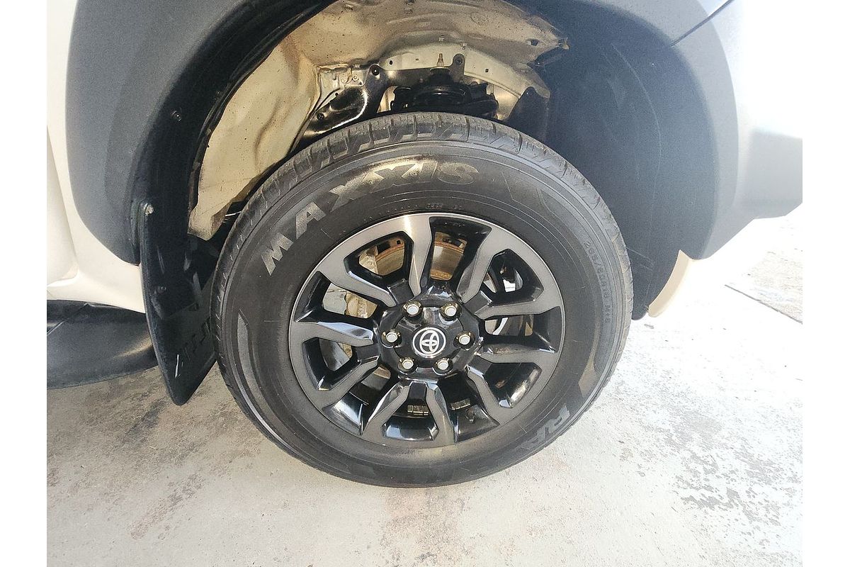 2020 Toyota Hilux Rogue GUN126R 4X4