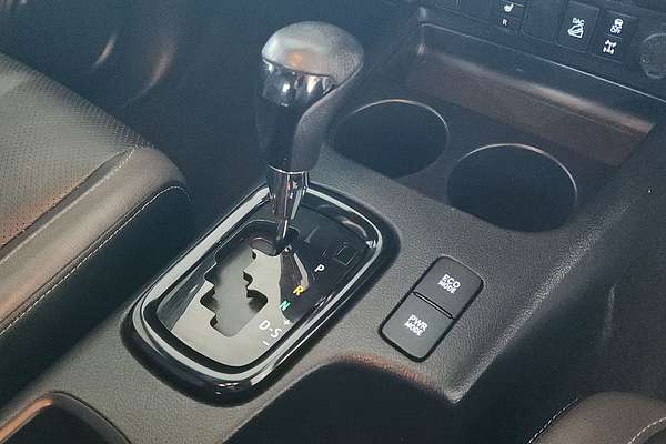 2020 Toyota Hilux Rogue GUN126R 4X4