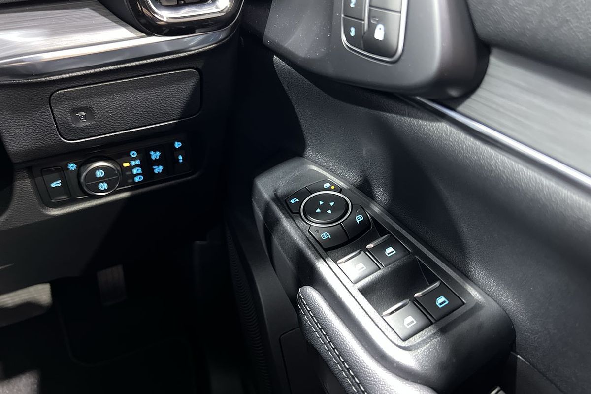 2025 Ford Everest Sport