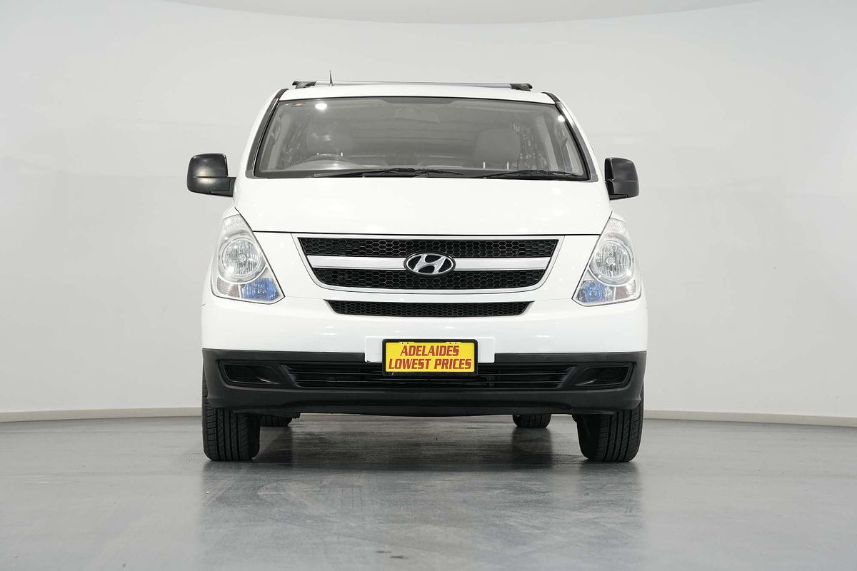 2013 Hyundai iLoad  TQ2-V