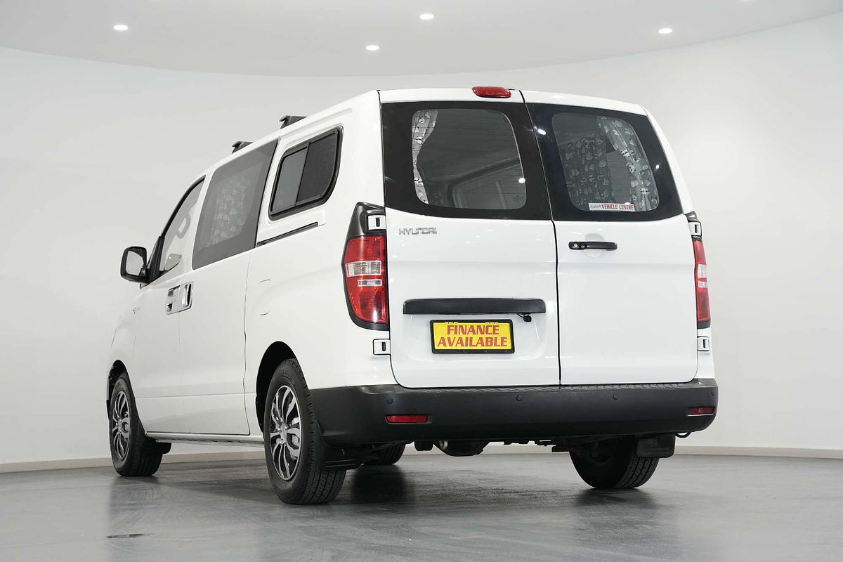 2013 Hyundai iLoad  TQ2-V