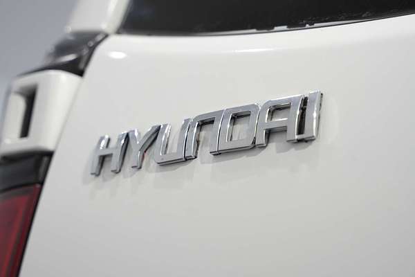 2013 Hyundai iLoad  TQ2-V