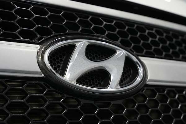 2013 Hyundai iLoad  TQ2-V
