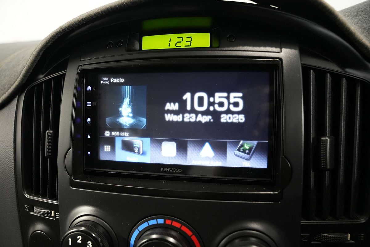 2013 Hyundai iLoad  TQ2-V