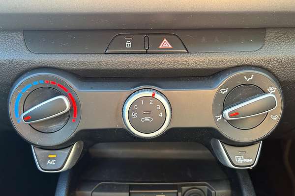 2019 Kia Rio S YB