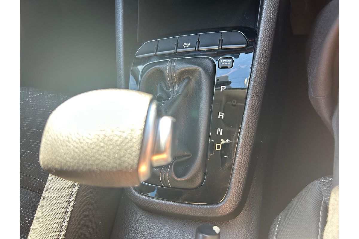 2019 Kia Rio S YB