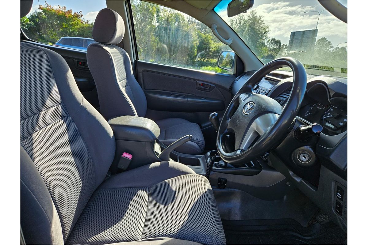 2012 Toyota Hilux SR KUN26R 4X4