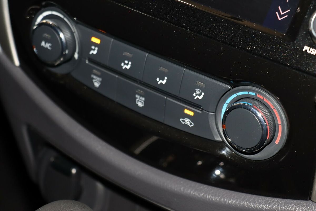 2020 Nissan Navara ST-X D23 Series 4 4X4