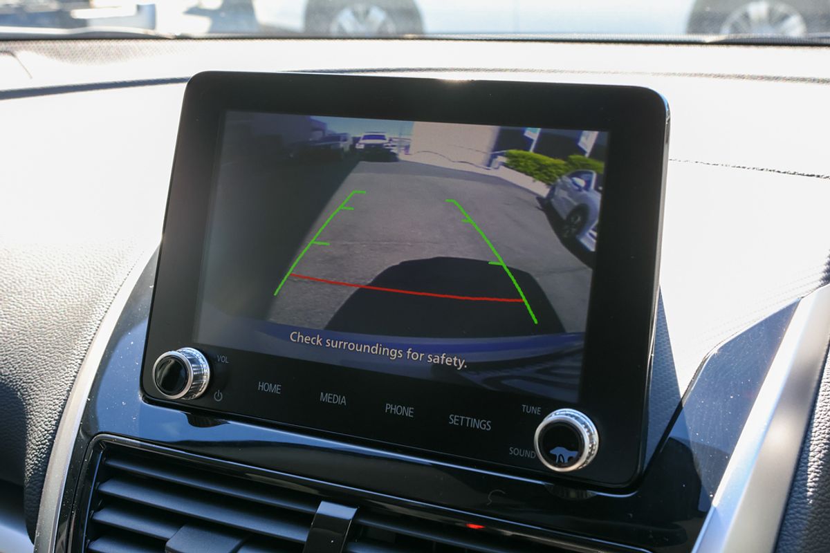 2024 Mitsubishi Eclipse Cross LS YB