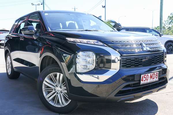2024 Mitsubishi Outlander ES ZM