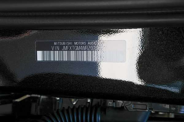 2024 Mitsubishi Outlander ES ZM