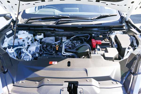 2024 Mitsubishi Outlander ES ZM