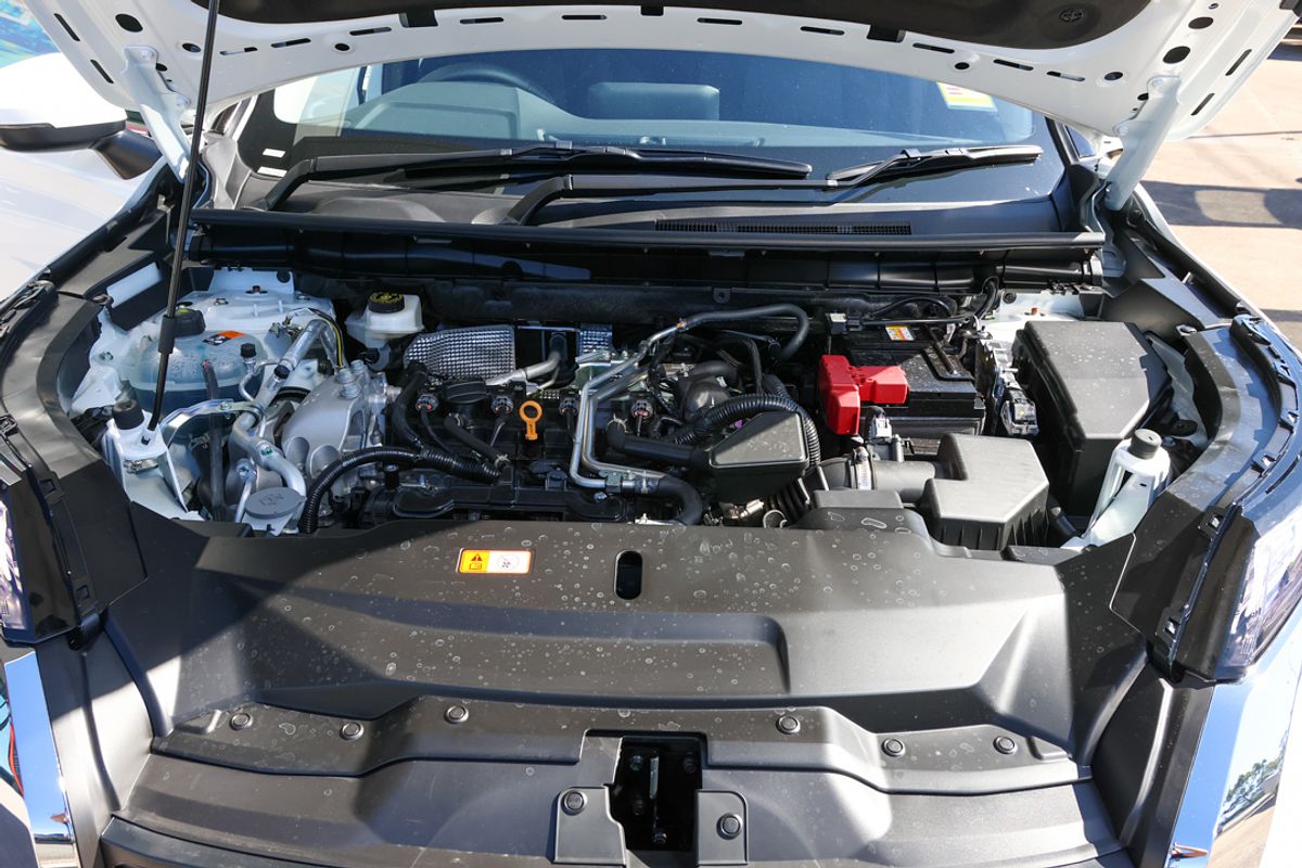 2024 Mitsubishi Outlander ES ZM