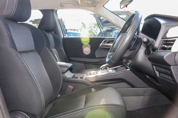 2024 Mitsubishi Outlander ES ZM