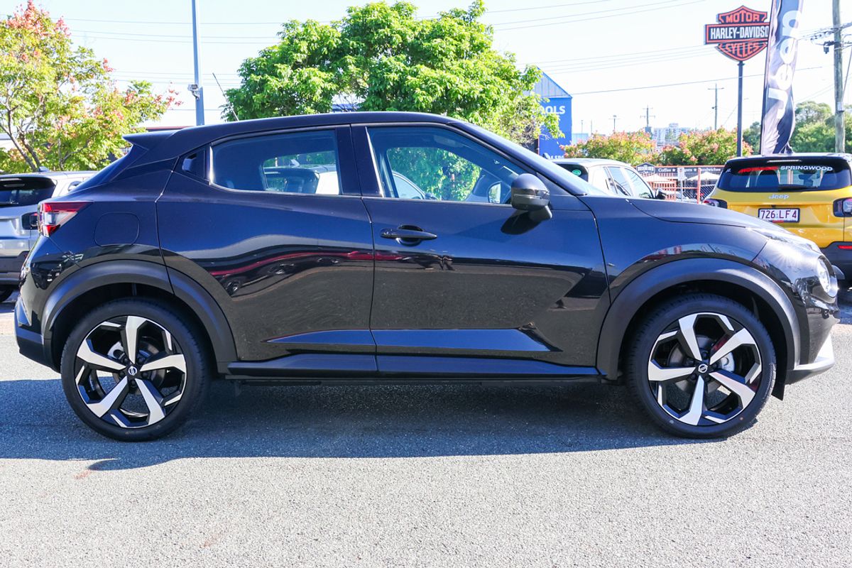 2020 Nissan JUKE ST-L F16