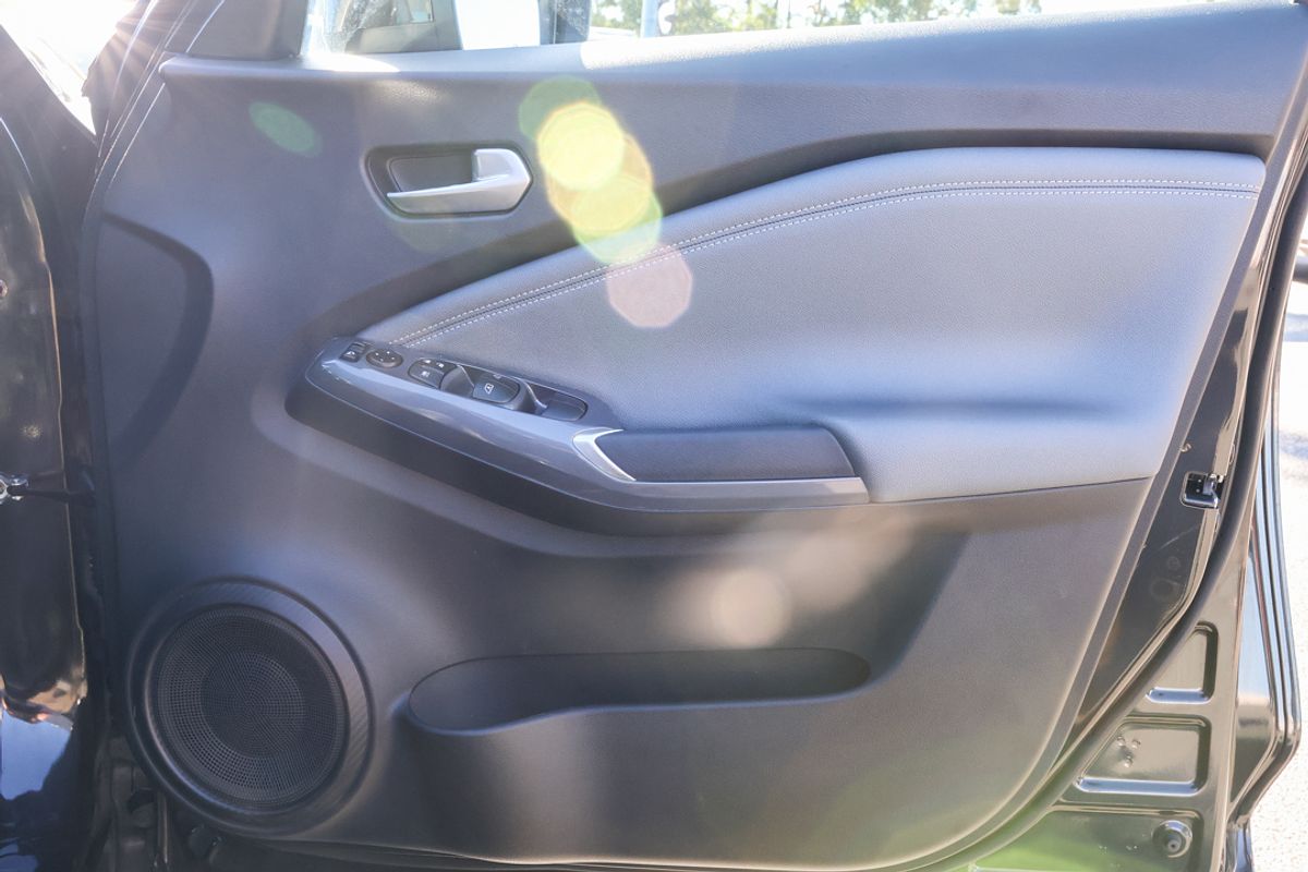 2020 Nissan JUKE ST-L F16