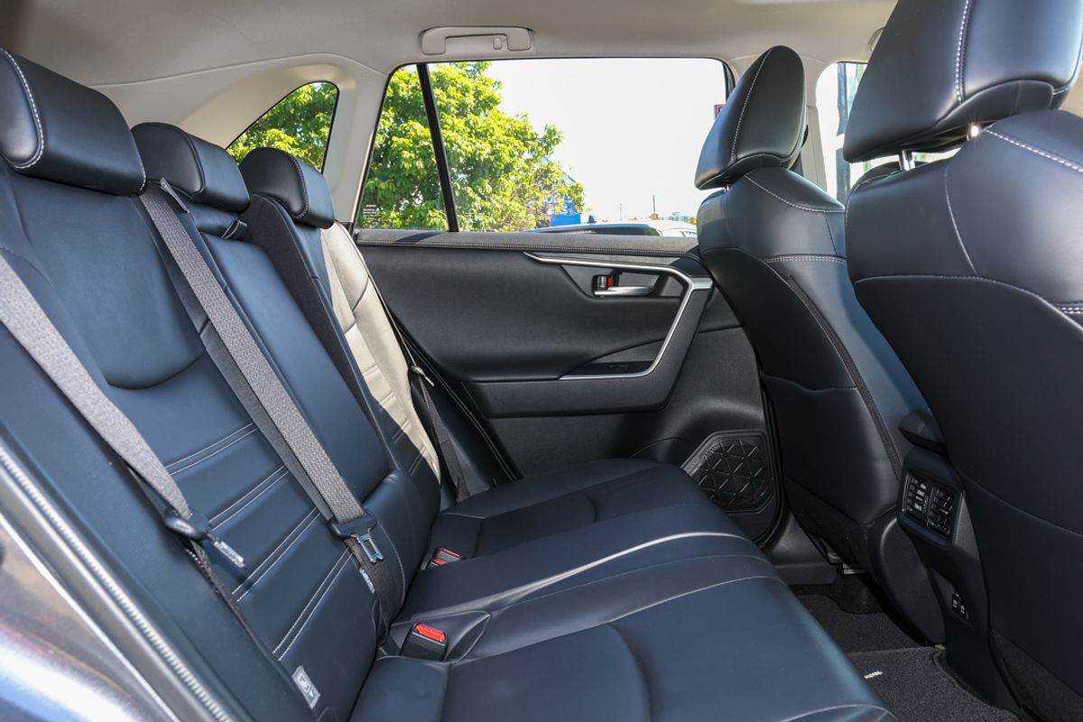 2019 Toyota RAV4 Cruiser MXAA52R