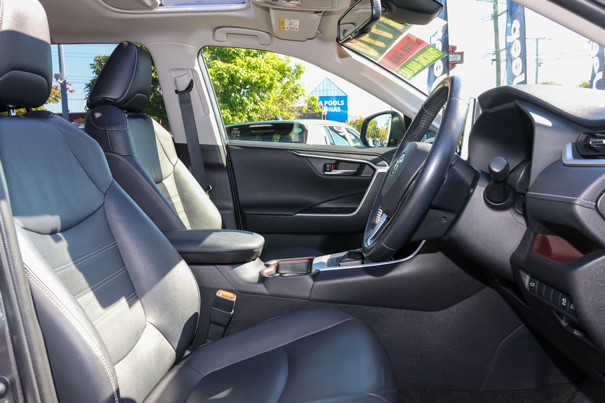 2019 Toyota RAV4 Cruiser MXAA52R