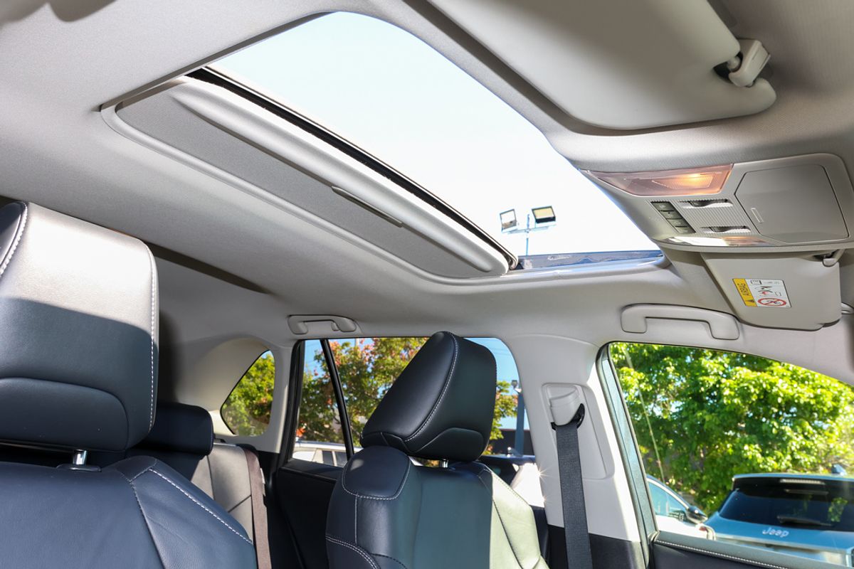 2019 Toyota RAV4 Cruiser MXAA52R