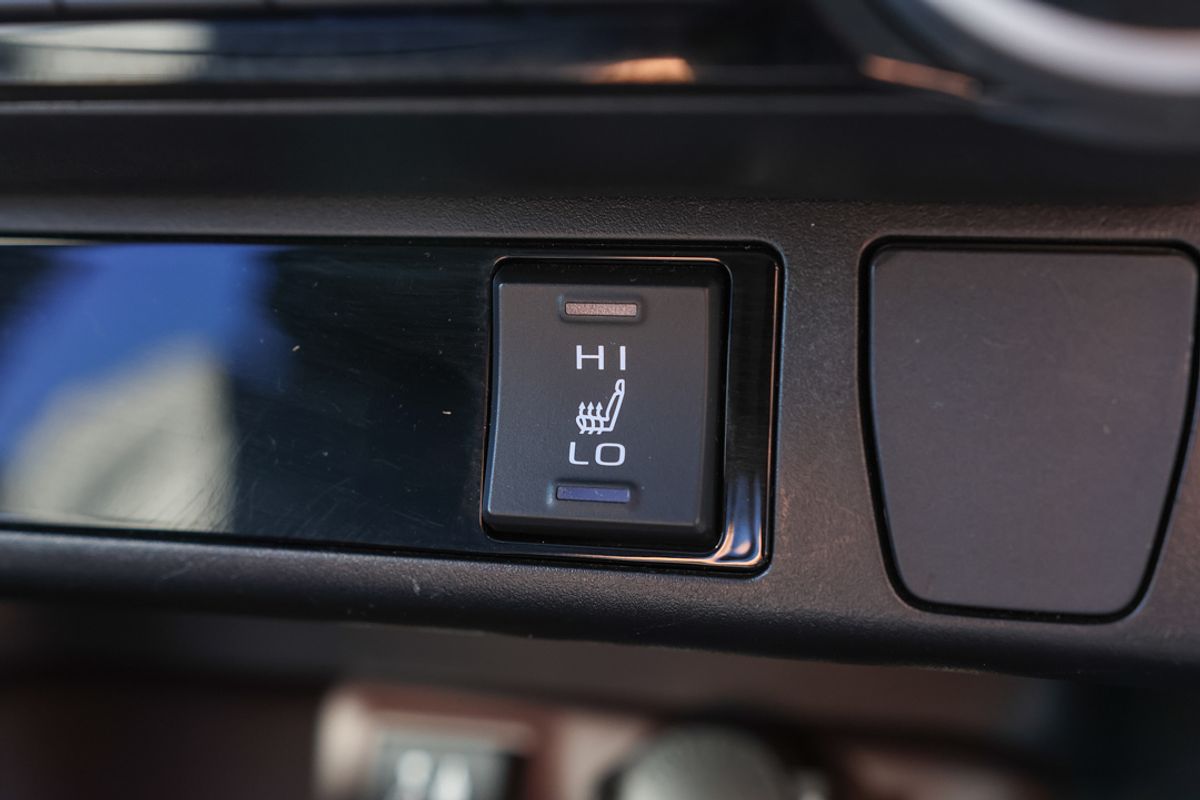 2019 Toyota RAV4 Cruiser MXAA52R