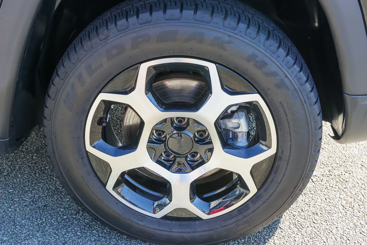 2022 Jeep Compass Trailhawk M6