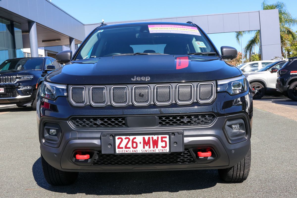2022 Jeep Compass Trailhawk M6