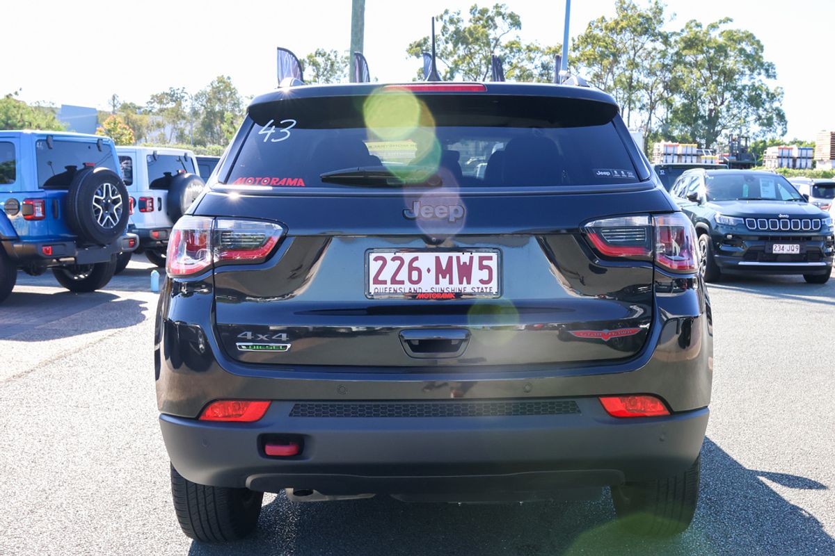 2022 Jeep Compass Trailhawk M6