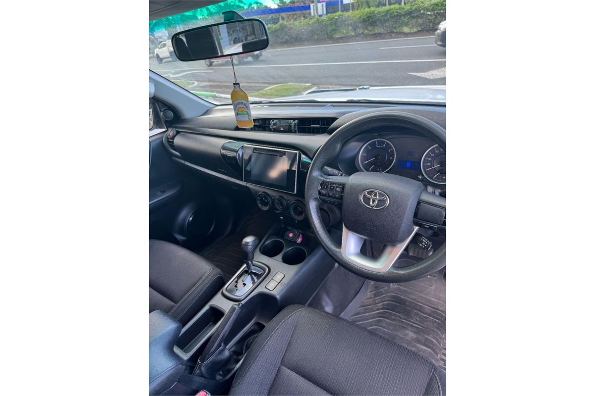 2017 Toyota HILUX SR HI-RIDER GUN136R MY17